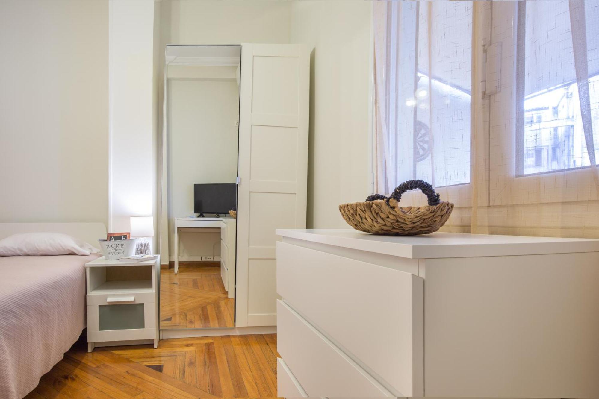 Downtown Quiet Apartment On A Pedestrian Street Athen Exterior foto